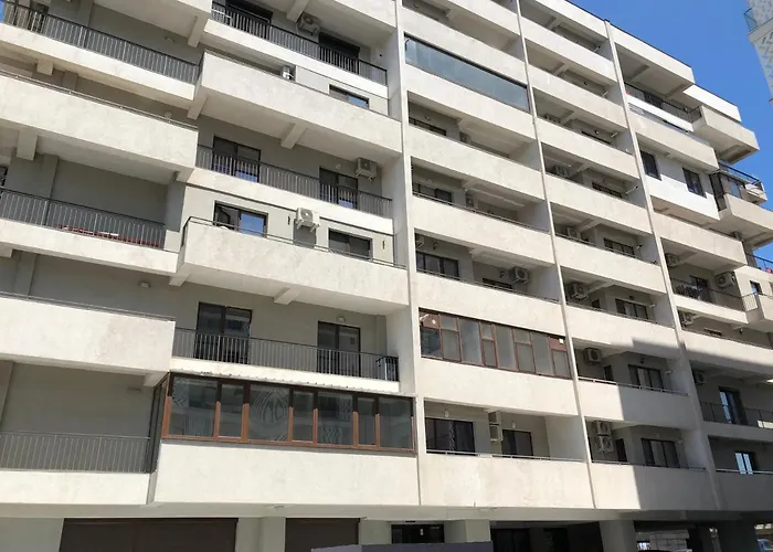 Criss Apartment Constanţa